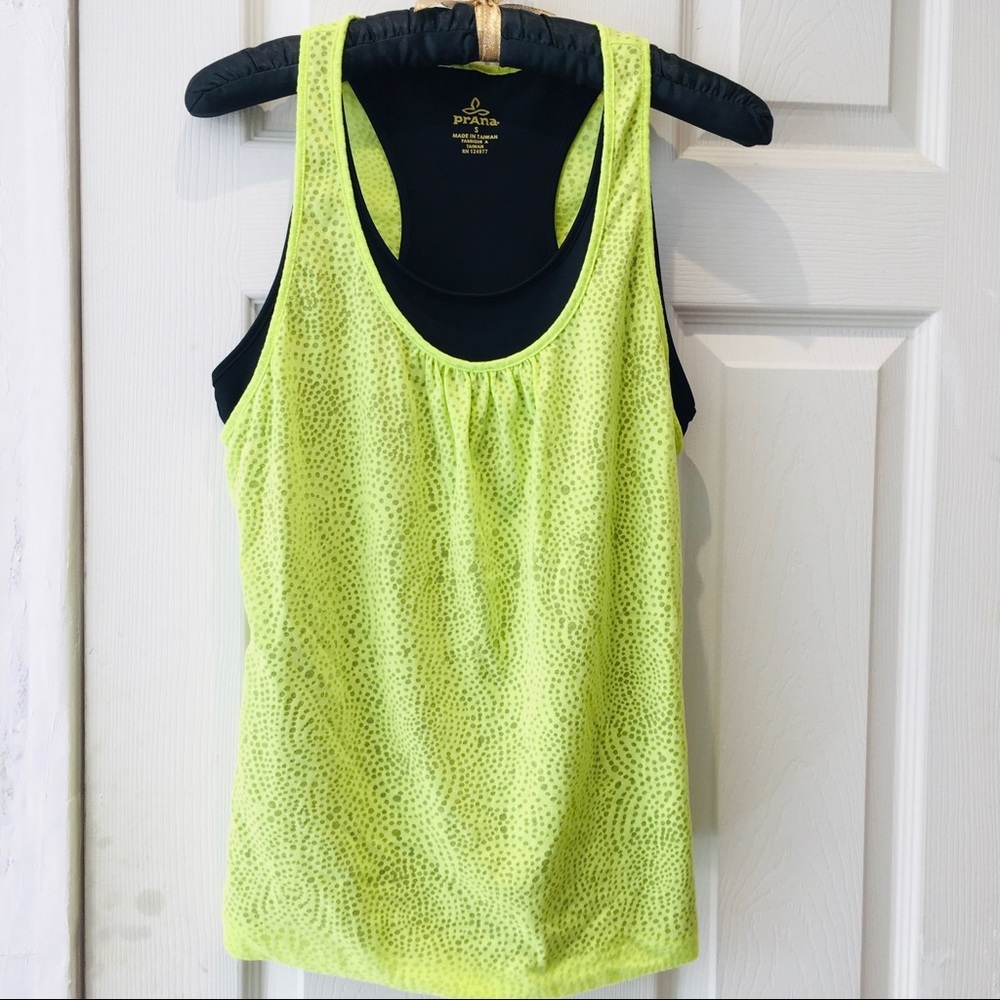 Prana active tank SZ SMALL!